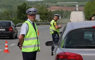 Ограничава се движението по пътя Силистра-Дулово заради катастрофа