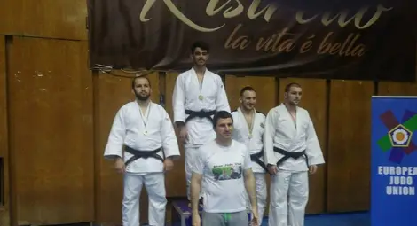 Титла и два бронза за джудистите на &bdquo;Локо&ldquo;