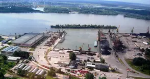 Дъщерна фирма на БРП печели концесията за пристанище със зимовник в Русе