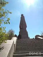 Почина прототипът на Альоша Почина прототипът на Альоша