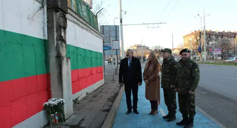 В Русе отбелязаха 177 години от рождението на Христо Ботев