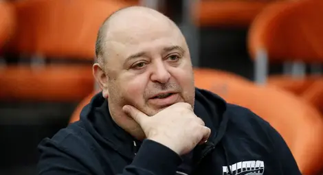 Любо Нейков