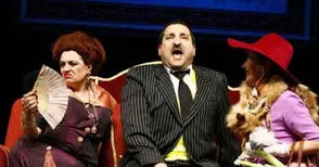 „Шоуто на Канала“ и „Пълна лудница“ се обединяват на русенска сцена