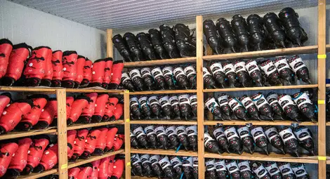 Откриват утре ледената пързалка в центъра на Русе /галерия/ Откриват утре ледената пързалка в центъра на Русе /галерия/