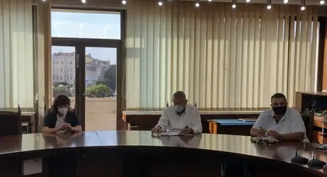 Всички кандидати за обществен посредник на Русе са допуснати за изслушване на сесията през октомври