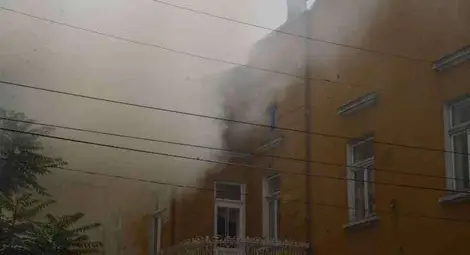 Клошари запалиха паметник на културата до Математическата