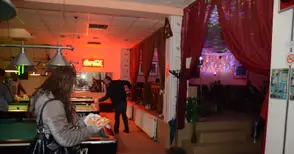 Изобретението как да се пуши в заведение атакувано с таен гост