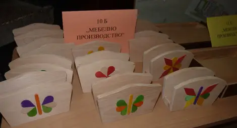 Празник &bdquo;Твори с дърво&ldquo; в ПГДВА &bdquo;Йосиф Вондрак&ldquo; /галерия/