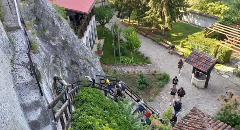 СУ &bdquo;Възраждане&ldquo; посрещна в Русе ученици и учители от Португалия, Северна Македония и Румъния /галерия/