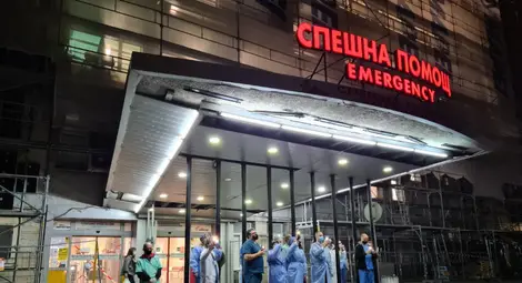 Лекари призоваха: &ldquo;Пази ме, за да те опазя&rdquo; и &ldquo;Заедно срещу COVID-19&rdquo;