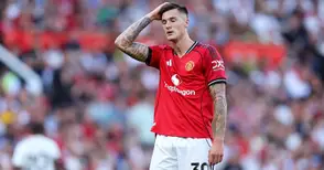 Карик призова Бербатов за ментор на разколебан словенски нападател на „Юнайтед“