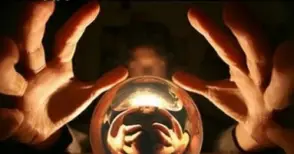 Осъдиха врачка, обещавала да изчисти от клиентка злите сили срещу 2600 лева