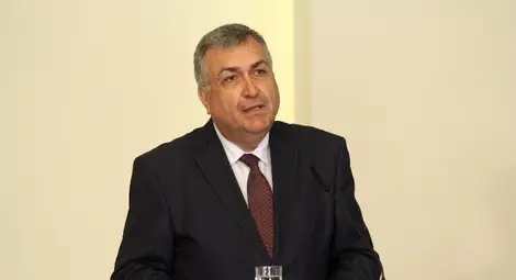 Близнашки: Цената на тока плавно трябва да се покачва