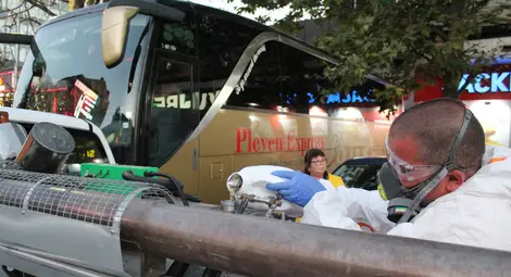 Шест автомобила и два самолета се включиха в битката срещу комарите в Русе