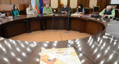 Еднометрова бутилка събира любовни послания в &bdquo;Мол Русе&ldquo;