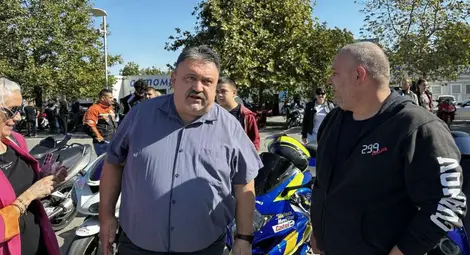 Кандидатът за кмет на Русе от НДСВ Илиян Илиев се включи в закриването на мотосезона в града