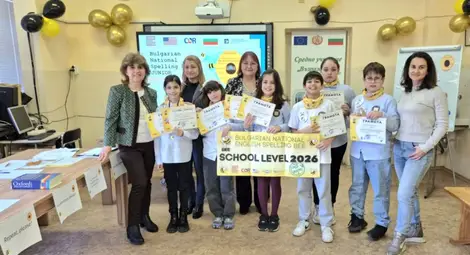 Ема Христомирова Илиева от СУ &bdquo;Възраждане&ldquo; &ndash; гр. Русе  е училищният шампион в състезанието  Spelling Bee JUNIOR 2026