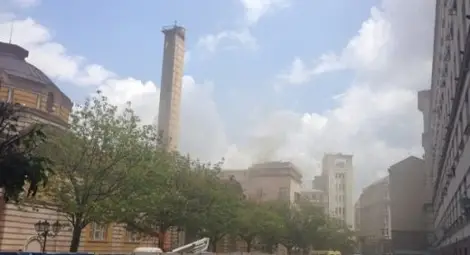 Гори сграда до ЦУМ!