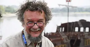 Авангарден полски фотограф представя „Четири сезона“