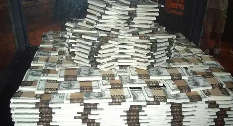 248 българи с доходи над 1 млн. лв. през 2012 г.