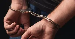 Нидерландия чака за затвор русенец, търгувал с откраднати смартфони