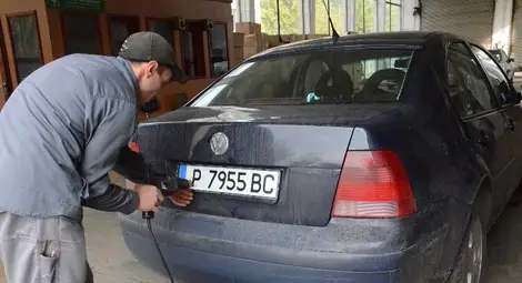 Полицията дава 66 000 лв. за доставка на табели