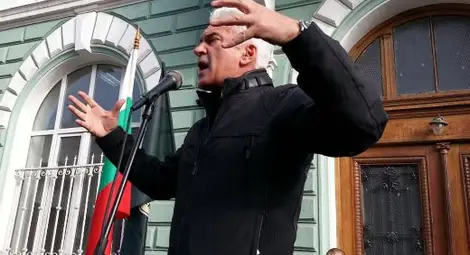 Сидеров към журналисти: Искате да ми видите фалоса ли?!