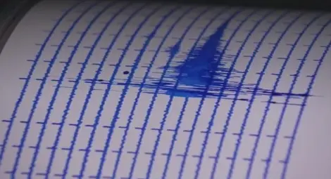 Силно земетресение разлюля Иран Силно земетресение разлюля Иран