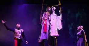 „Ясен и Омая“ - спектакълът, в който древните митове и днешния ден живеят на една сцена