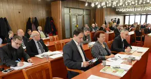 Пламен Стоилов и арх. Силвия Алексиева влязоха в лична препирня за стария бюджет