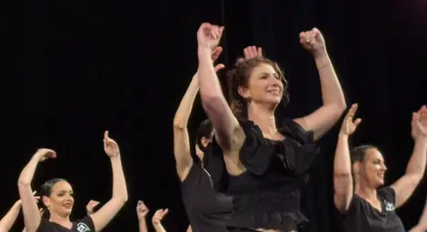 &bdquo;Импулс&ldquo; разказа с концерт приказка за сърцето, което танцува вече четвърт век,&nbsp;     Община Русе отличи основателката на студиото Петя Бонева по повод 25-годишнината на състава