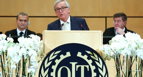 МOT: Стопява се средната класа в Евросъюза