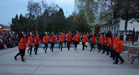 Община Ценово празнува 34-ти рожден ден заедно с Илия Луков