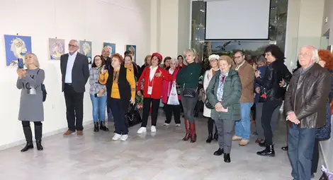 Изложба на гюргевска художничка Петра Шербанеску в русенския Екомузей разказва за тайните на женската душа /галерия/