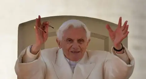 Ватикана: Бившият папа Бенедикт ХVІ е сериозно болен