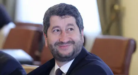 Служителите в затворите искат мораториум върху съкращенията