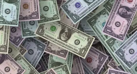 Доларът може да стигне 2,17 лева