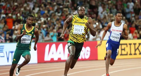 Болт отвя конкуренцията за титлата на 200 метра
