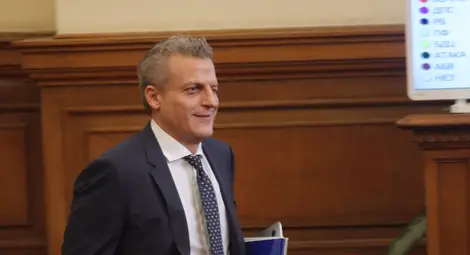 Москов: По-лесно е да си против, отколкото да си прав