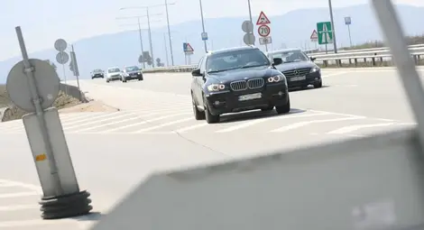 Внимание! Ремонти по пътищата