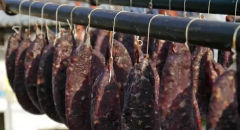 МВР залови крадец на 14 луканки в село Трънак