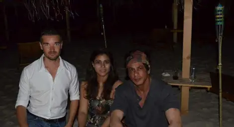 Каджол и Шах Рук Хан впечатлиха с танцови умения на грандиозно парти в Албена