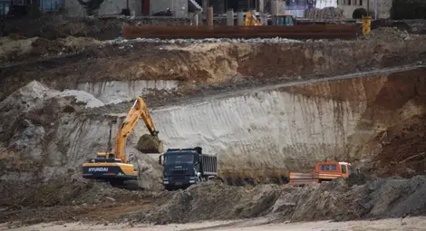 Спряха строителството на "Арапя" и плаж "Алепу"