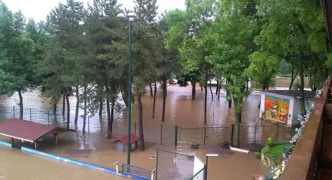 МВР предупреди, че се очаква нова приливна вълна в Добрич МВР предупреди, че се очаква нова приливна вълна в Добрич