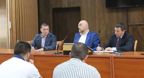 Милков: Струпването на повече от 300 тира е неприемливо за русенци