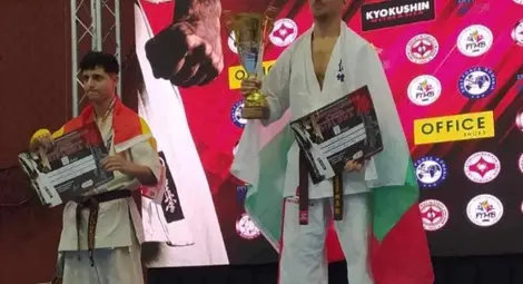 Каратист на &bdquo;Ипон&ldquo; шампион на турнир в Румъния