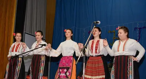 С пъстър концерт читалището в Мечка празнува 90-годишен юбилей