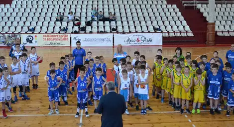 Баскетболен фестивал събра над 70 деца в зала &bdquo;Дунав&ldquo;