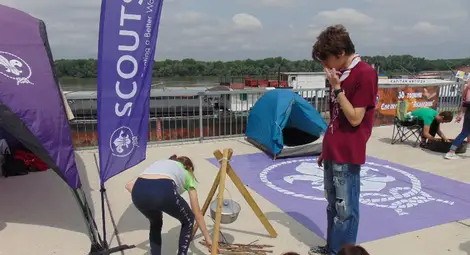 „Дунавско сияние“ кани малки русенски художници на пленер „Арт скаути „Дунавско сияние“ кани малки русенски художници на пленер „Арт скаути