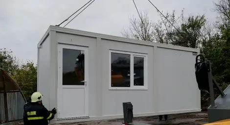 Община Русе закупи и достави жилищни фургони за крайно нуждаещи се